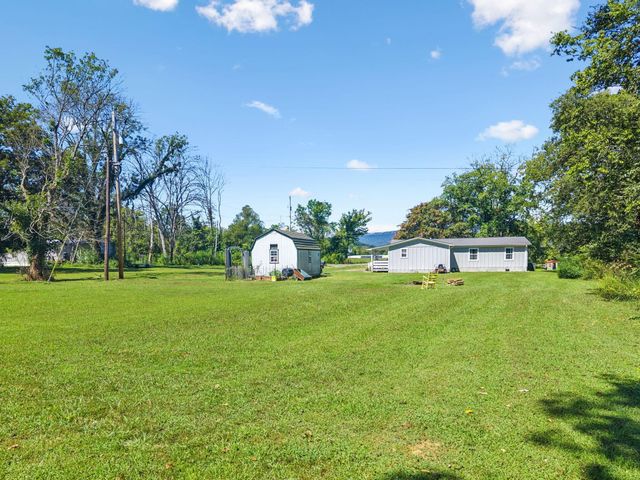 736 Hancock Road, Jasper, TN 37347