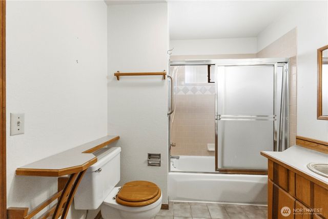 1025 Nevada Street, Bellingham, WA 98229