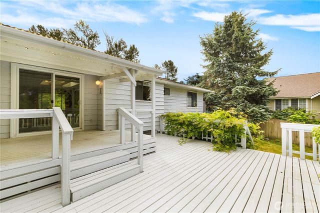 1025 Nevada Street, Bellingham, WA 98229