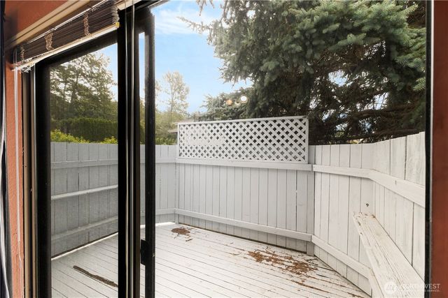 1025 Nevada Street, Bellingham, WA 98229