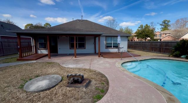 13814 Ivymist Court, Houston, TX 77044