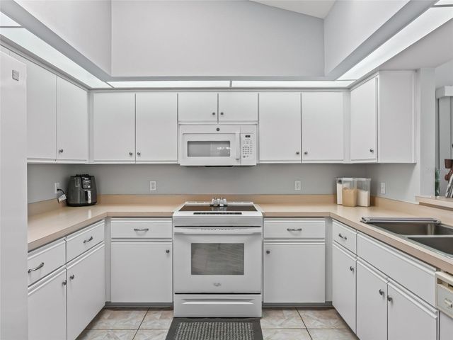 11180 SE 175TH PLACE, Summerfield, FL 34491