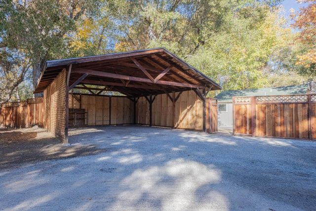 37060 Nason Road, Carmel Valley, CA 93924