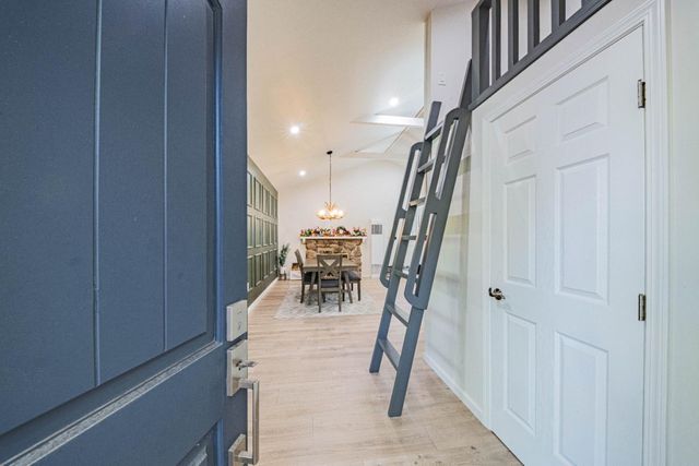 37060 Nason Road, Carmel Valley, CA 93924
