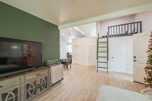 37060 Nason Road, Carmel Valley, CA 93924