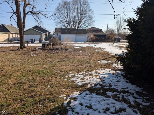 2334 Walnut Street, Anderson, IN 46016