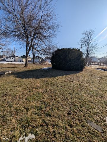 2334 Walnut Street, Anderson, IN 46016