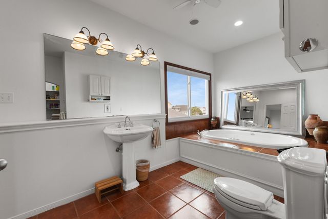 3905 Isla Del Sol, Galveston, TX 77554