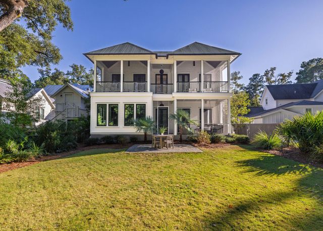 341 Bridgetown Pass, Mount Pleasant, SC 29464