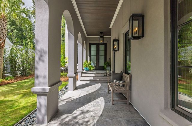 341 Bridgetown Pass, Mount Pleasant, SC 29464