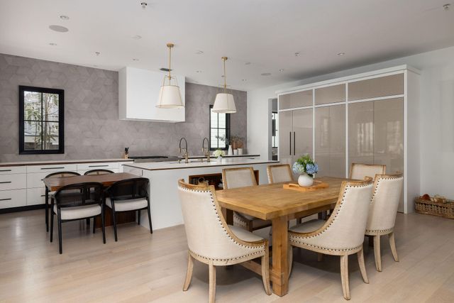 341 Bridgetown Pass, Mount Pleasant, SC 29464