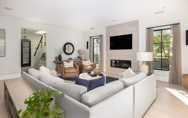 341 Bridgetown Pass, Mount Pleasant, SC 29464