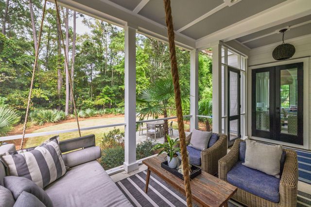 341 Bridgetown Pass, Mount Pleasant, SC 29464