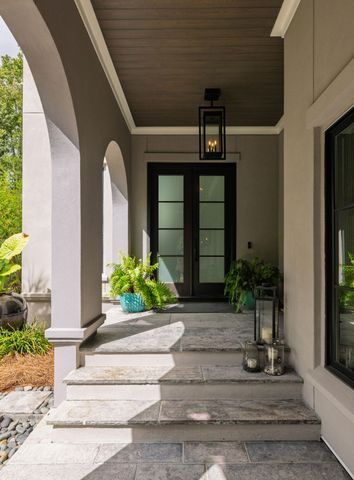 341 Bridgetown Pass, Mount Pleasant, SC 29464