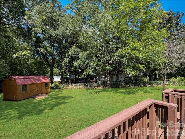 5 Love Street, Lowell, NC 28098