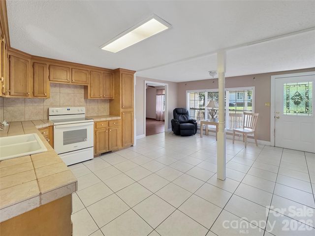 5 Love Street, Lowell, NC 28098