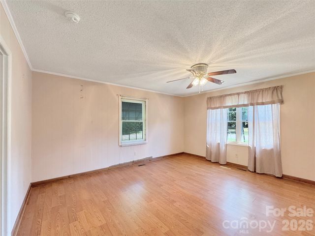 5 Love Street, Lowell, NC 28098