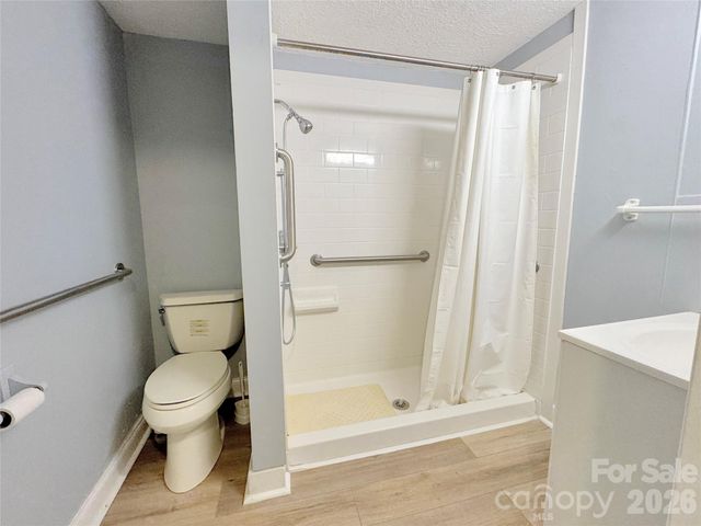 5 Love Street, Lowell, NC 28098