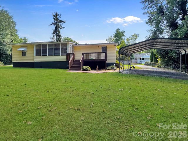 5 Love Street, Lowell, NC 28098