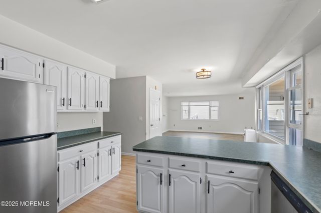 128 Mapletree Road, Toms River, NJ 08753
