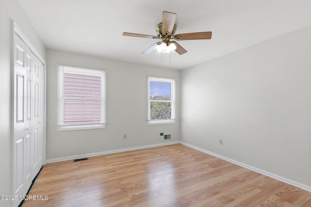 128 Mapletree Road, Toms River, NJ 08753