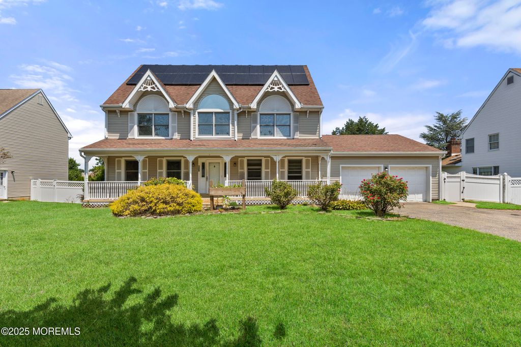 128 Mapletree Road, Toms River, NJ 08753