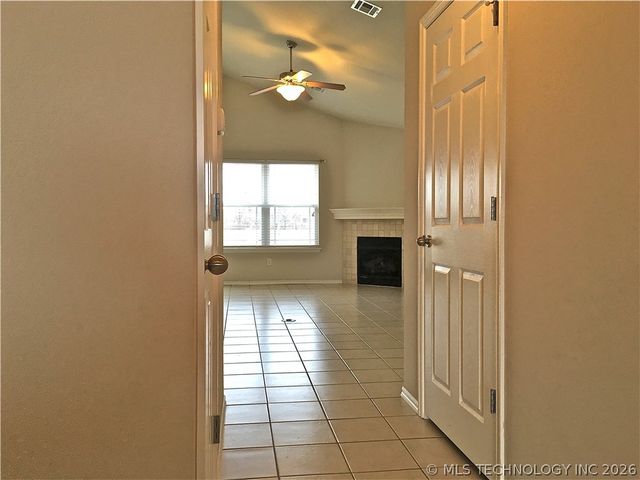 6771 E 129th Street S, Bixby, OK 74008