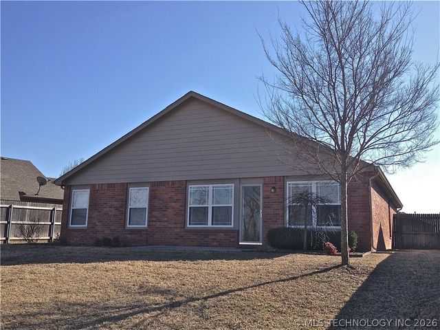 6771 E 129th Street S, Bixby, OK 74008