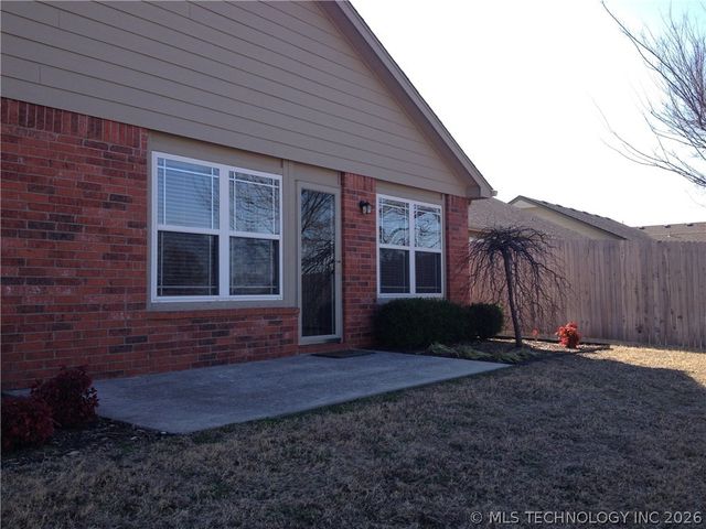 6771 E 129th Street S, Bixby, OK 74008