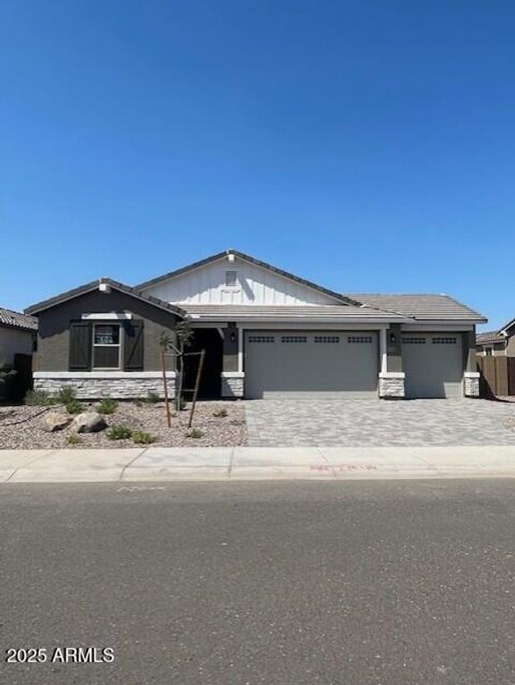 12384 W PARKWAY Lane, Avondale, AZ 85323