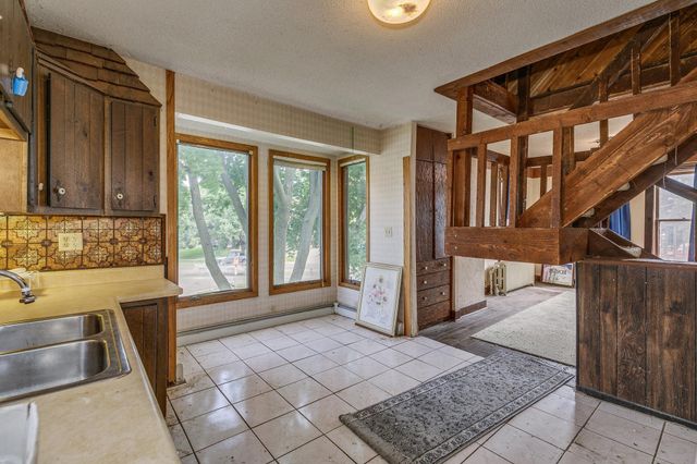 1113 Como Place, Saint Paul, MN 55103