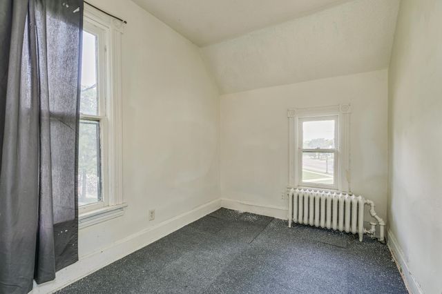 1113 Como Place, Saint Paul, MN 55103