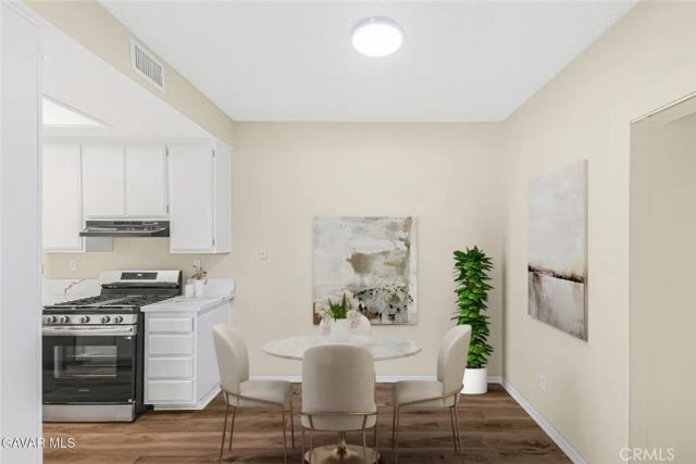 2805 W Avenue K12 Apt#143, Lancaster, CA 93536