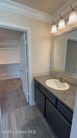 7501 100th Street, Lubbock, TX 79424