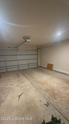 7501 100th Street, Lubbock, TX 79424