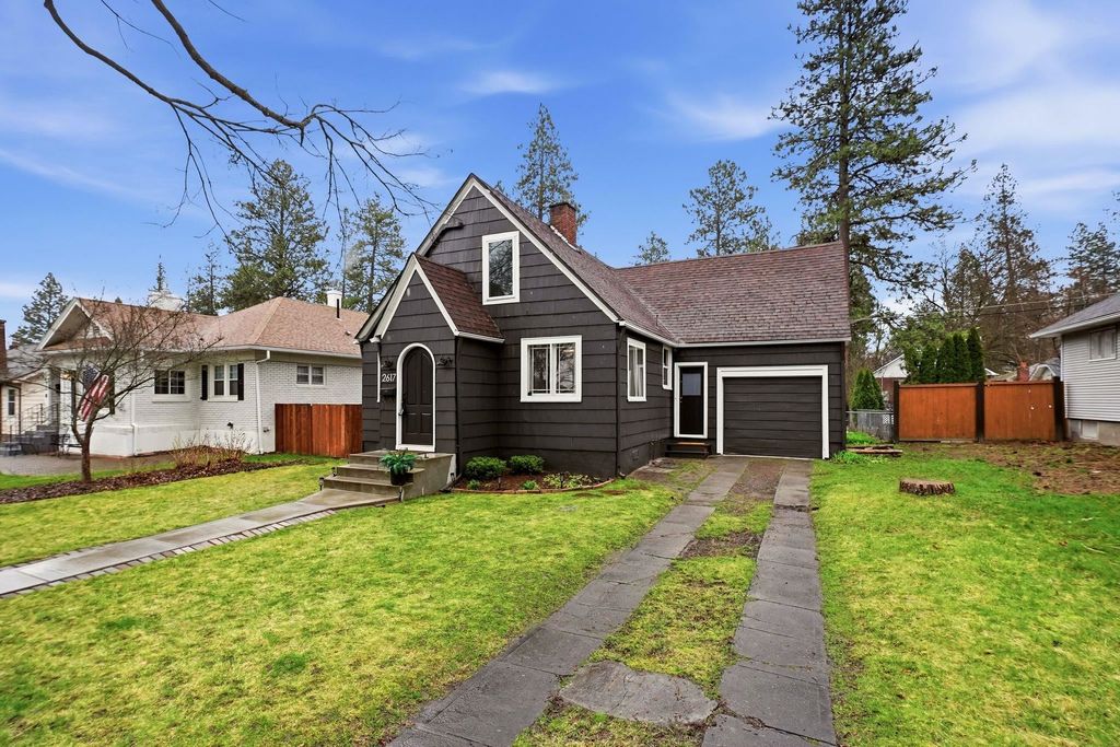 2617 S Post St, Spokane, WA 99203 photo 2