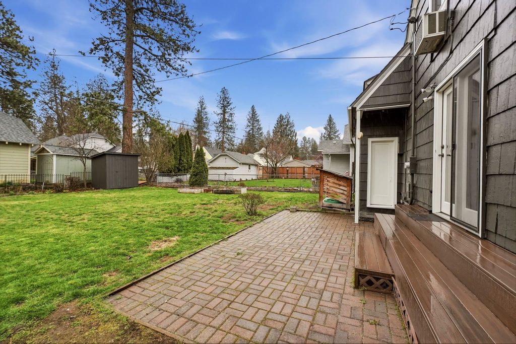 2617 S Post St, Spokane, WA 99203 photo 3