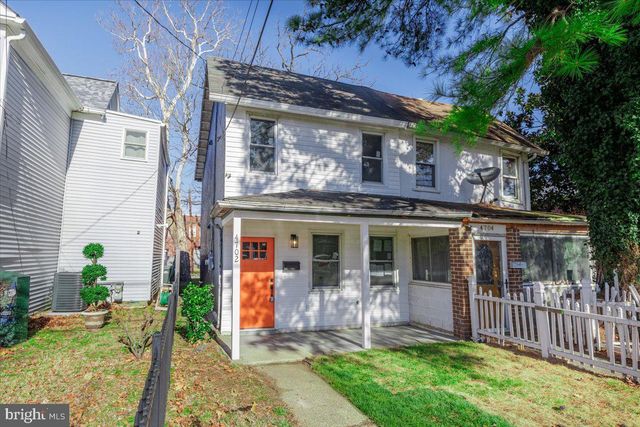 4702 MEADE ST NE, Washington, DC 20019
