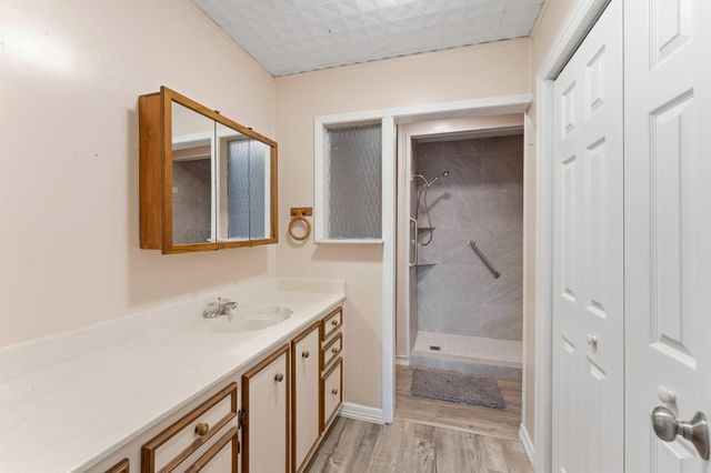 704 Cook Road, Winnie, TX 77665