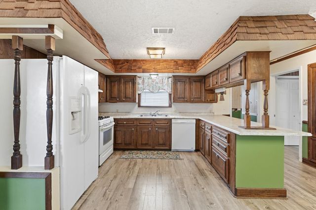 704 Cook Road, Winnie, TX 77665