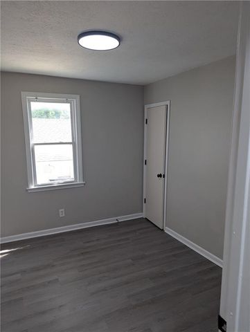 3115 S 34th Street, Kansas City, KS 66106