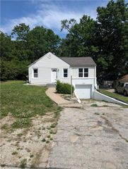 3115 S 34th Street, Kansas City, KS 66106