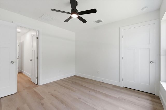 3837 44TH AVENUE N, St Petersburg, FL 33714