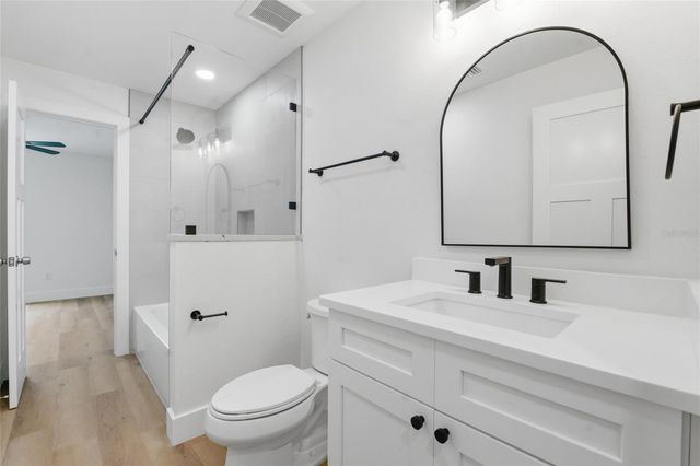 3837 44TH AVENUE N, St Petersburg, FL 33714
