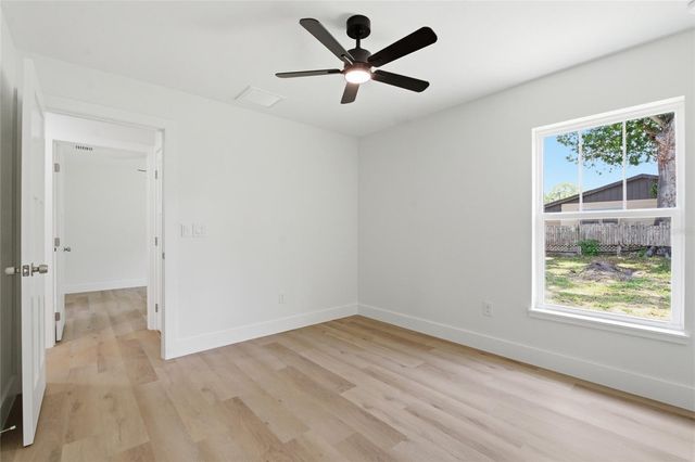 3837 44TH AVENUE N, St Petersburg, FL 33714