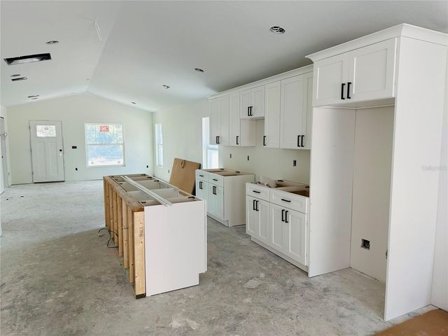 3837 44TH AVENUE N, St Petersburg, FL 33714