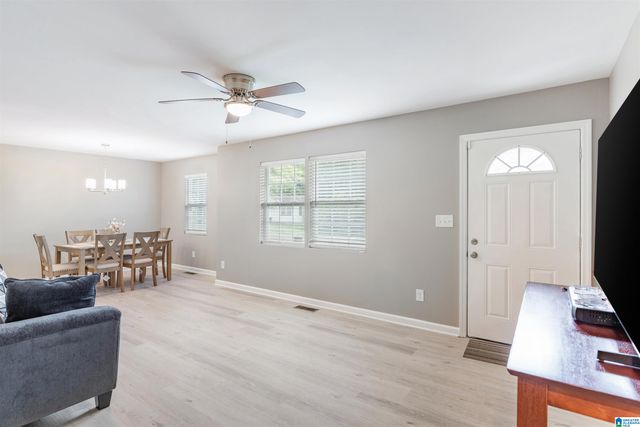560 CAMELLIA ROAD, Birmingham, AL 35215