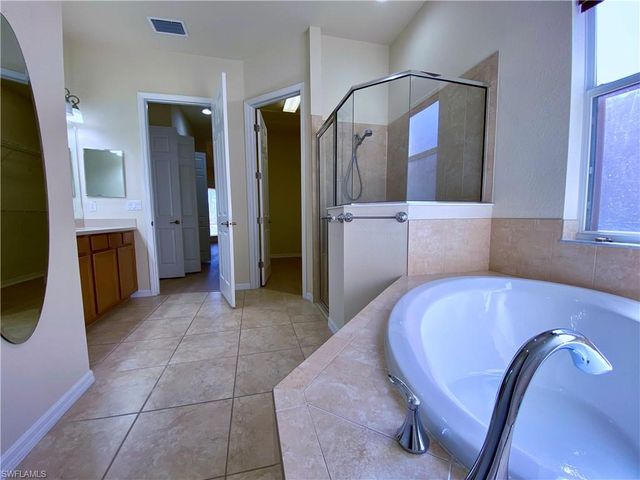 21718 Bella Terra BLVD, Estero, FL 33928