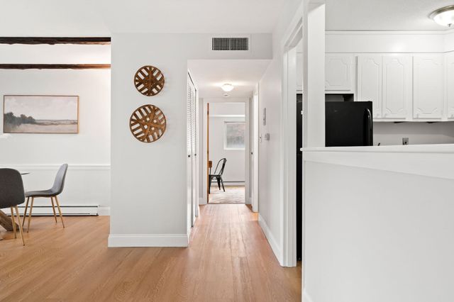 53 Melrose Street 2B, Melrose, MA 02176