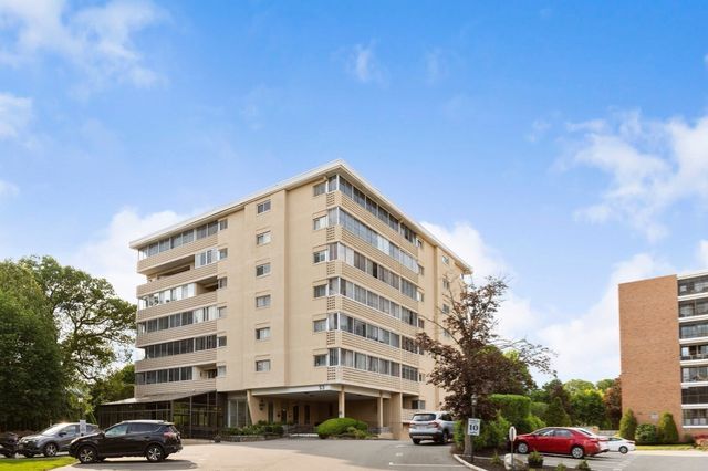 53 Melrose Street 2B, Melrose, MA 02176